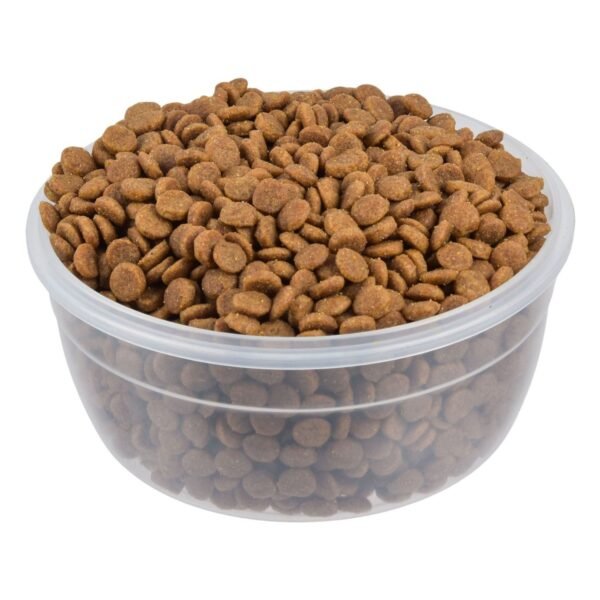 Club 4 Paws Dry Food with Veal for Adult Cats